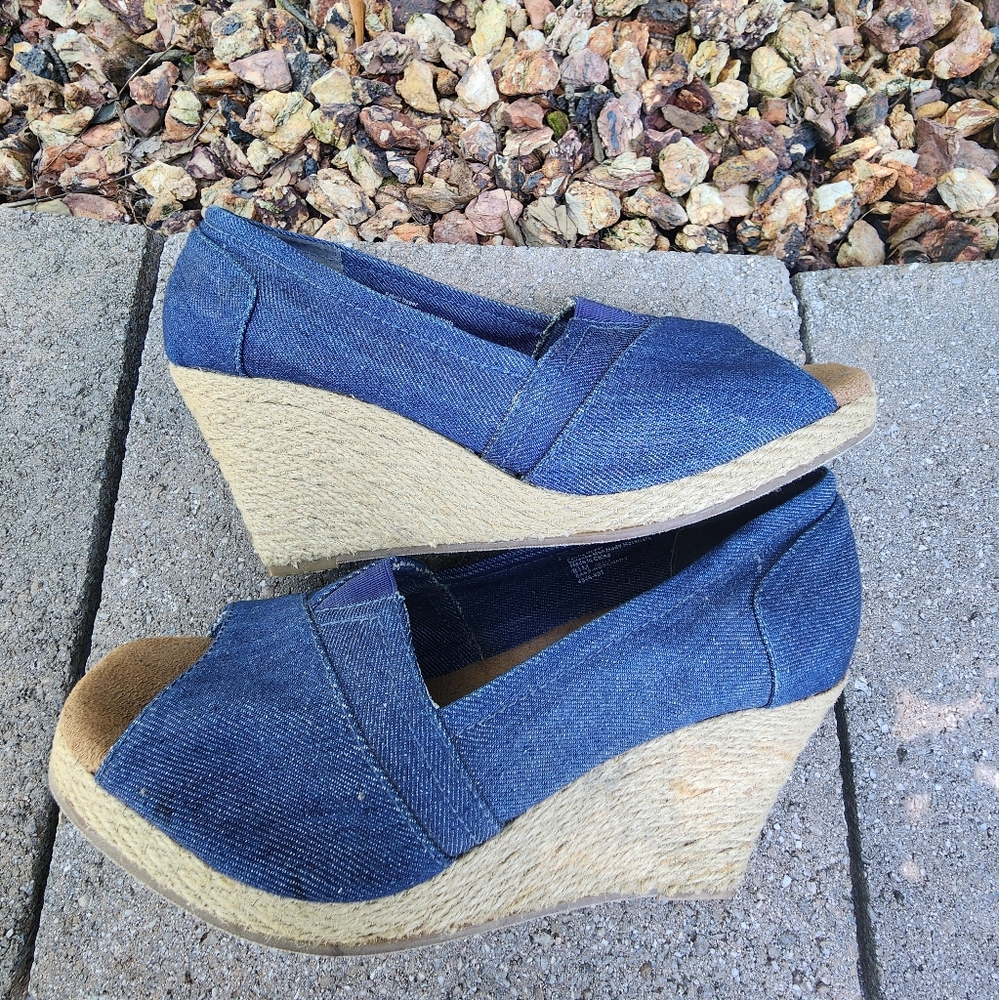 BASS DENIM WEDGE SANDAL SZ 8.5 - Picture 4 of 9